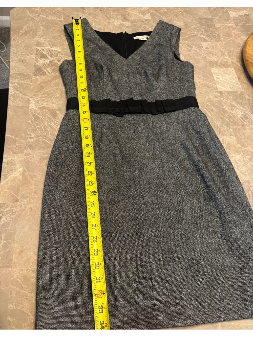 Banana Republic Gray Sheath
Midi Dress Size 4P - Picture 6 of 12